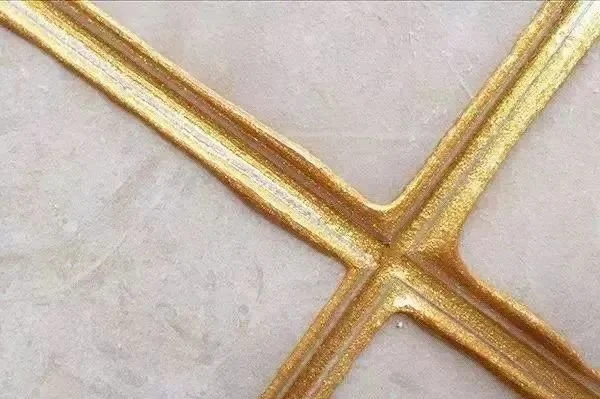 装修中的最后一笔智商税:瓷砖美缝,已经有不少人替你交过了!(图4) 瓷砖十字架留缝宽度_美缝剂真的有用吗_金色瓷砖美缝剂效果图