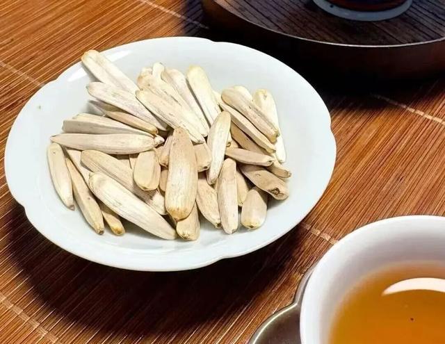 马牙瓜子_香菜瓜子仁_好吃的零食名字大全