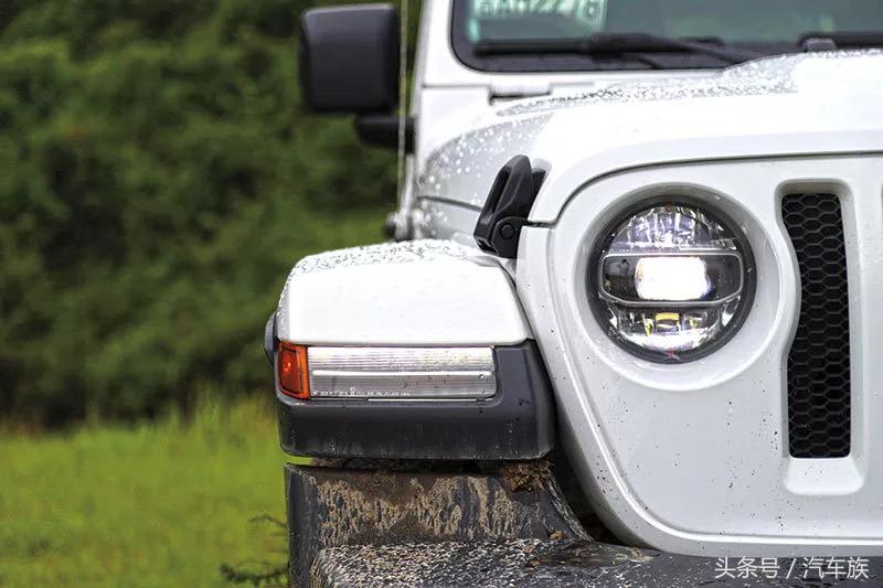 全新Jeep牧马人性能提升_全新Jeep牧马人舒适操控改进_牧马人吉普车维修手册