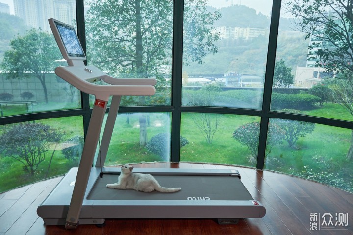 赤兔Air:居家跑步追剧,迈腿养成习惯!(图6) 赤兔Air:居家跑步追剧,迈腿养成习惯!_新浪众测
