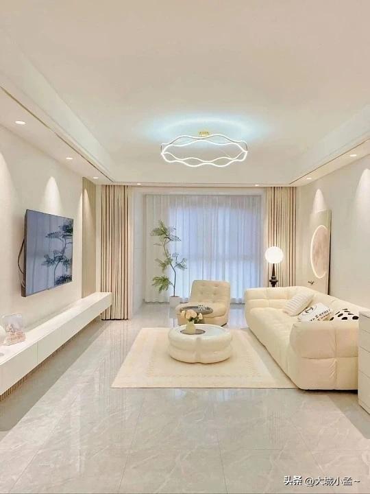 新房装修8大风格+颜色搭配攻略:选错显廉价,选对省10万软装费!(图5) 室内装修风格汇总_北欧极简新中式奶油风对比_装修风格区别