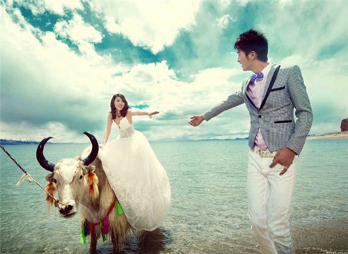 旅行结婚花费多少钱_旅行结婚注意事项_旅行结婚一般花费