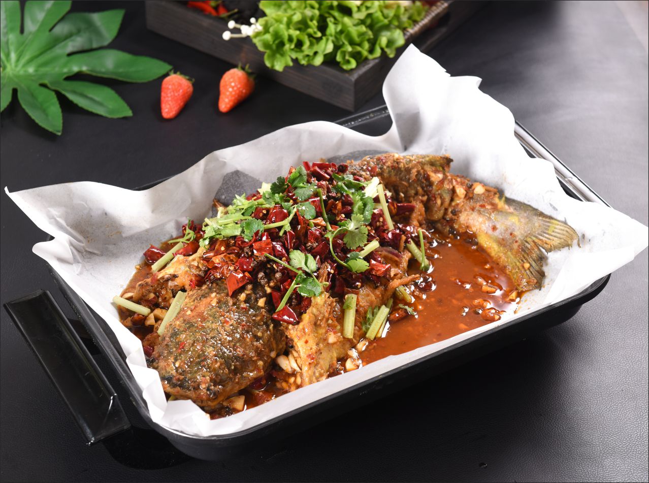 顺道餐饮烤鱼加盟的经营方式(图2) 顺道餐饮烤鱼纸上烤鱼_餐饮加盟市场现状_万州烤鱼怎么加盟