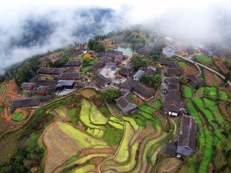 实施品牌战略 打造全域旅游——重庆市武隆区(图2) 重庆景区小吃招商_武隆乡村旅游示范村建设_武隆区乡村旅游发展