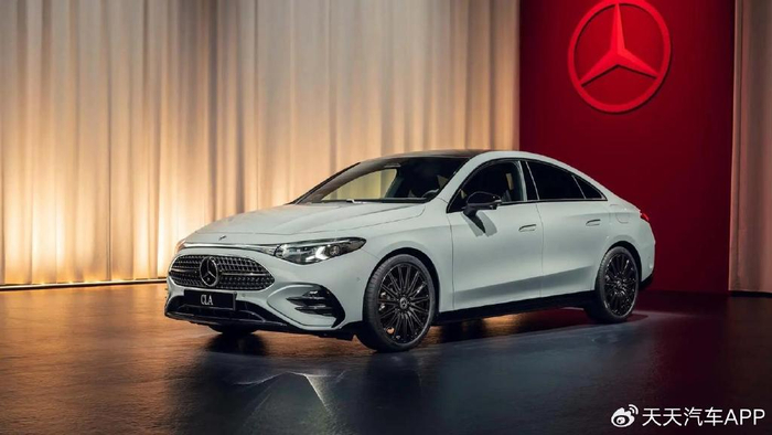 豪华车中国销量下滑趋势_中国卖不出去新车坟场_传统豪华品牌市场份额萎缩