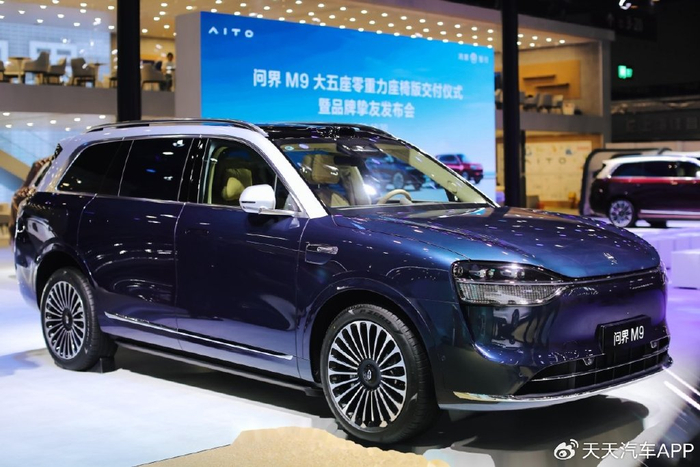 中国卖不出去新车坟场_豪华车中国销量下滑趋势_传统豪华品牌市场份额萎缩