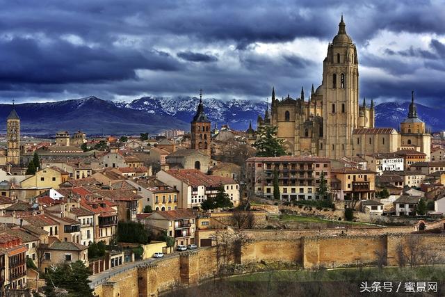 国庆假期国外旅游骗局_国外旅游安全注意事项_去欧洲旅游线路