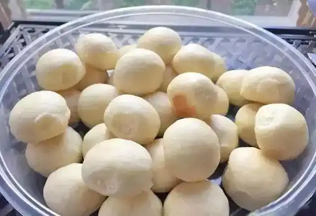 风味云南,今天你“糕”兴了吗?(图4) 云南特色糕点_鲜花饼制作工艺_云南特产零食有哪些