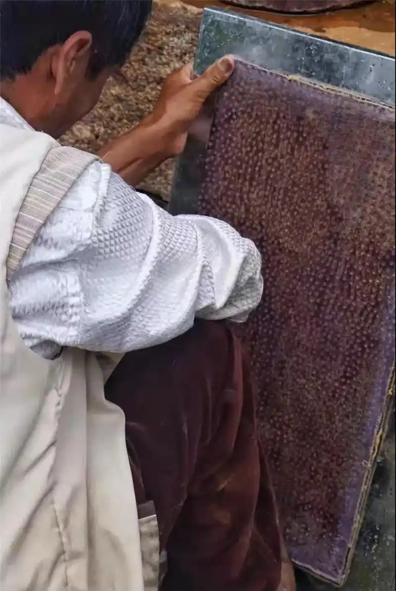 跟着好礼游云南 这些特产你知道几个?(图10) 云南宜良烤鸭_云南特产鲜花饼_云南特产零食有哪些