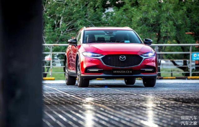 马自达CX-4外观设计_马自达cx4能自动锁车吗_马自达CX-4内饰评测