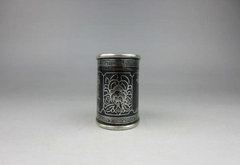 云礼 | 千万别错过! 这么多“稀奇”的云南礼物(图18) 云南特产鲜花饼 德和罐头 小粒咖啡 宣威火腿 华宁土陶 天麻 普洱茶 墨江紫米 冰岛茶 云县冬瓜蜜饯 丽江雪茶 永胜瓷器_云南特产零食有哪些