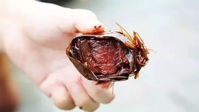 上海这十个古镇的特色美食,没吃过的请举手!(图21) 豫园老街小吃_古镇美食推荐_上海古镇小吃攻略