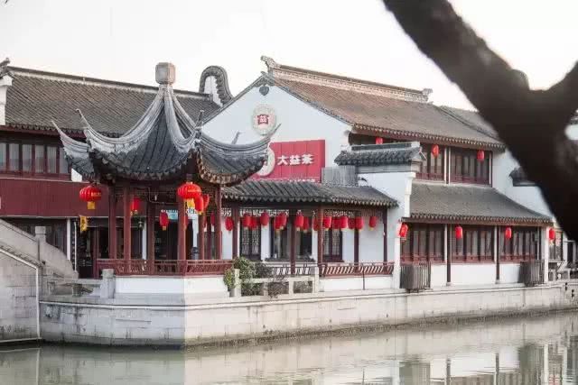 上海这十个古镇的特色美食,没吃过的请举手!(图25) 豫园老街小吃_古镇美食推荐_上海古镇小吃攻略