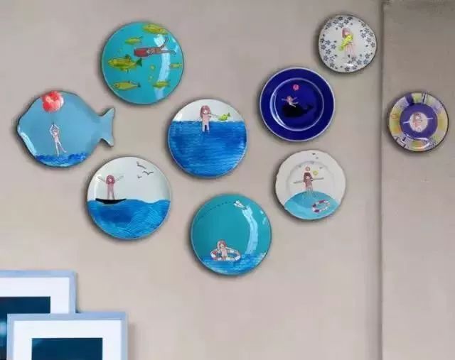 幼儿园这样装饰墙面,美出新高度(图4) 圆形物品悬挂墙面设计_墙面装饰幼儿园_幼儿园墙面装饰创意