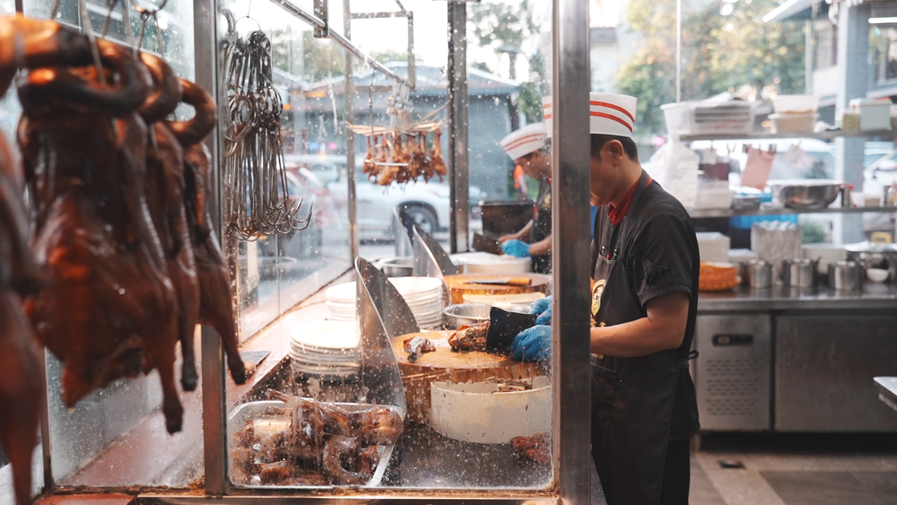 “尝鲜”深中通道!深港客涌入,中山三乡文旅热度飙升丨玩转中山有着数(图10) 深中通道开通中山三乡旅游攻略_深圳游客深中通道中山三乡旅游优惠_深圳中山公园附近美食