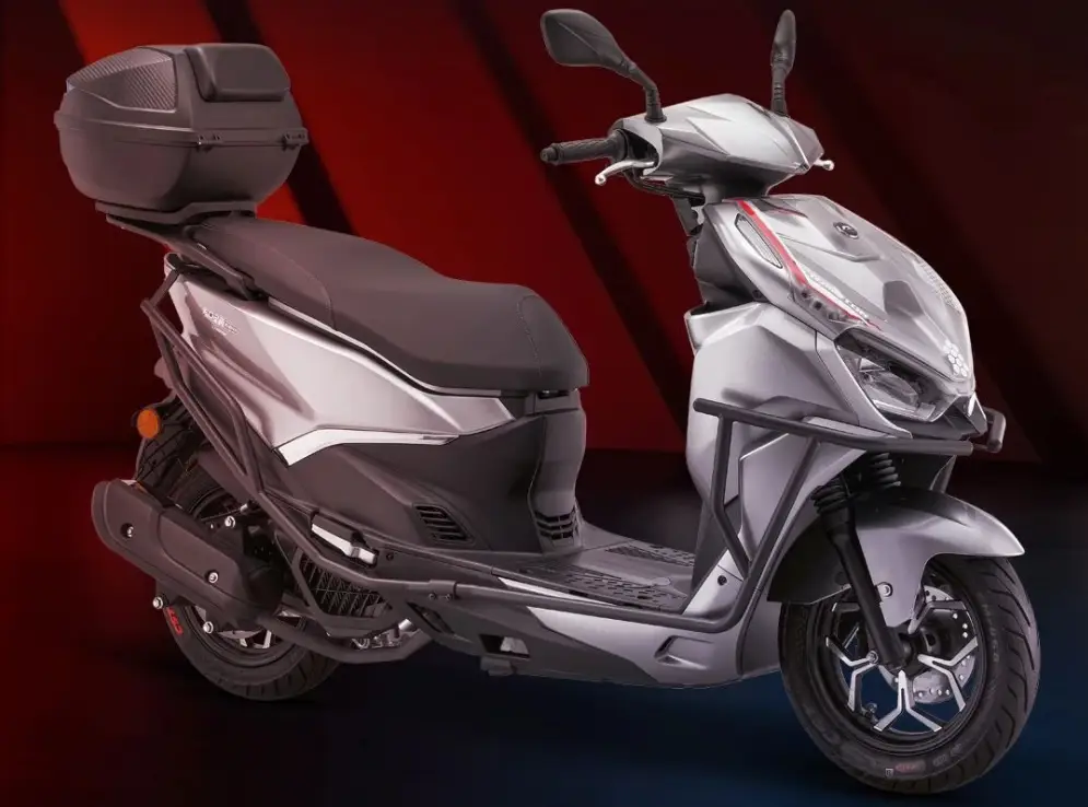 最受市场追捧的车型丨2024年度10款热门小排量踏板推荐(图9) 小排量摩托_2024年小排量踏板推荐_合资复古踏板市场分析