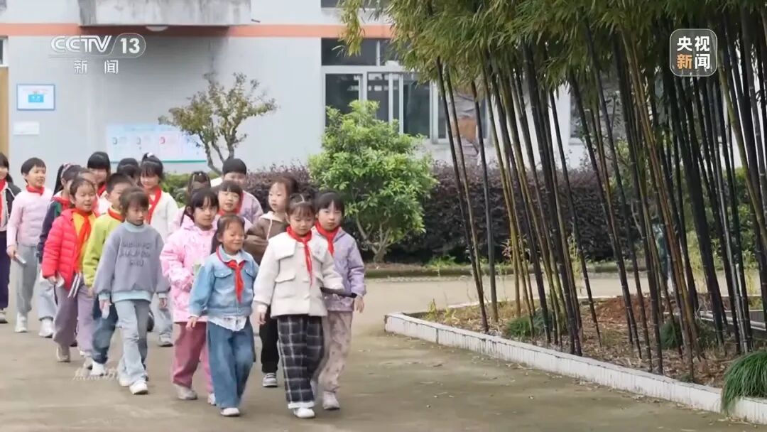中小学春秋假_2025十一旅游好去处_春秋假政策实施情况