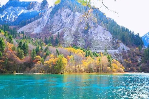 九寨沟地震后重建景点_九寨沟旅游线路设计_九寨沟5A景区旅游攻略