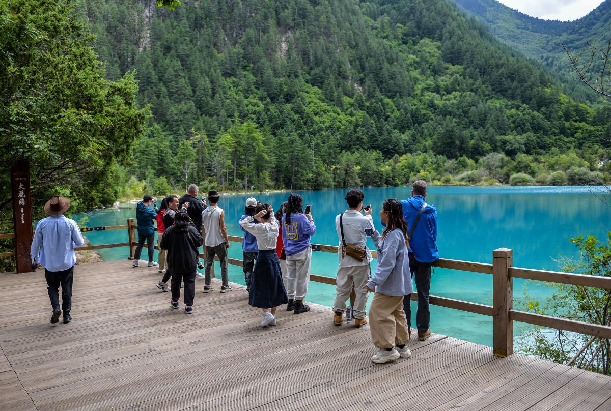 四川九寨沟自助游_九寨沟旅游线路设计_九寨沟旅游攻略