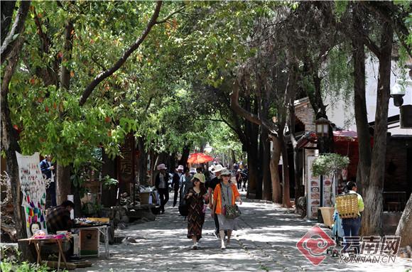 九寨沟旅游线路设计_云南自驾游 路线推荐 摄影观鸟湖泊日出_峡谷金沙江徒步