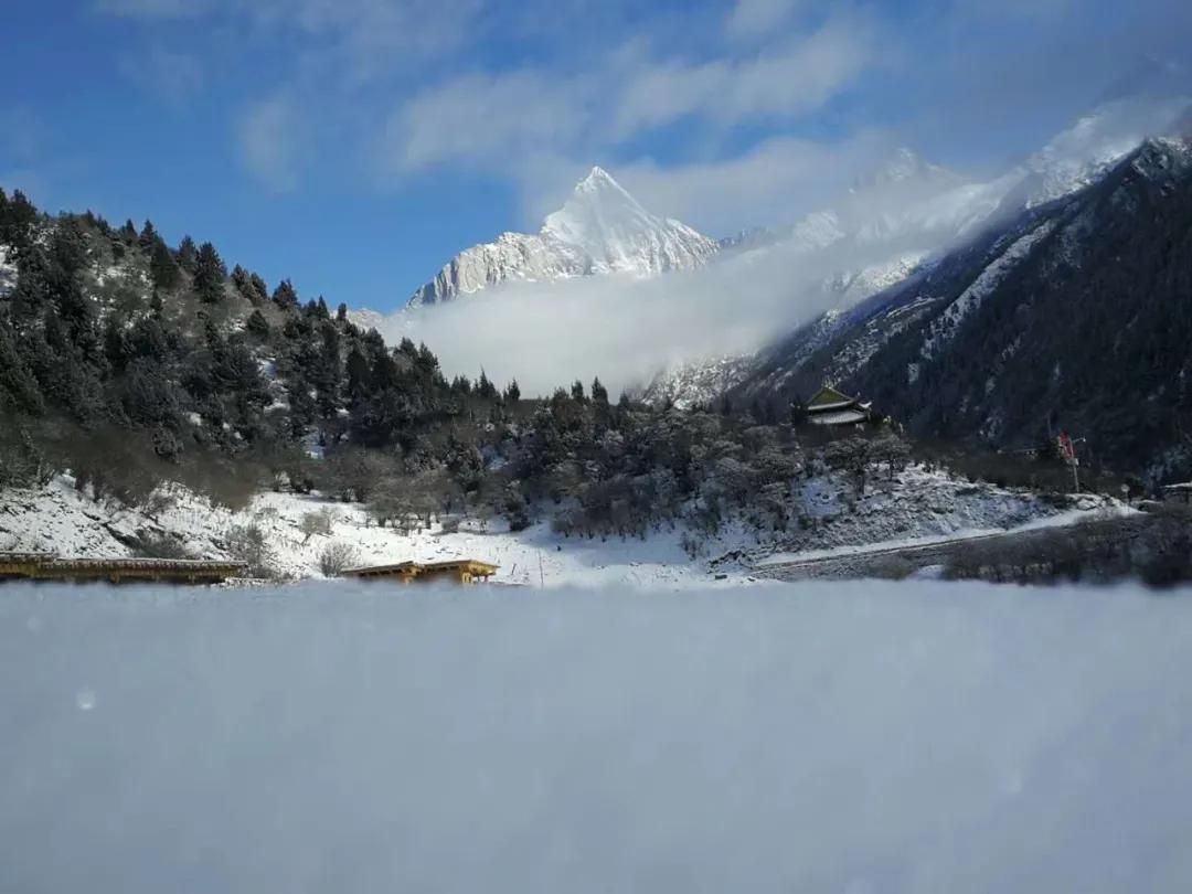 九寨沟五一出游攻略_九寨沟景区天气预报_九寨沟旅游线路设计