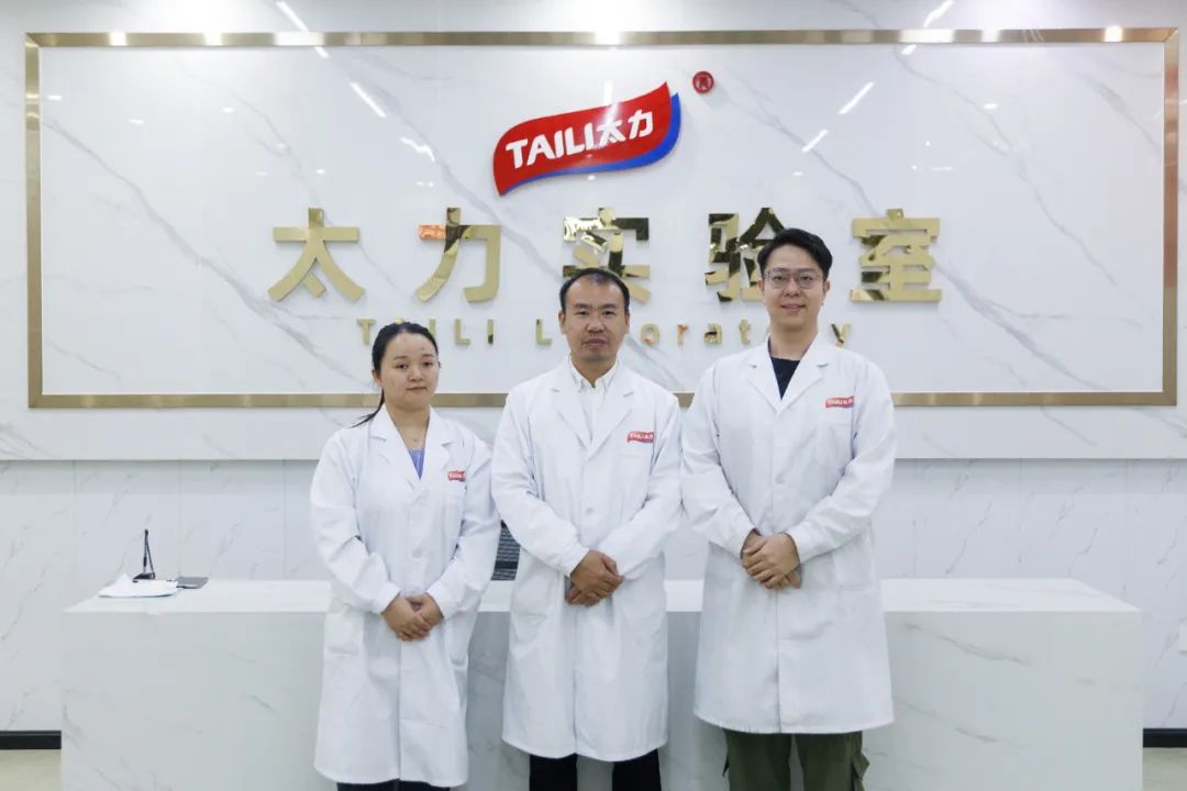 再也不怕胶带把家里的墙搞破了…网友:很需要,谢谢(图3) 封面人物(团队版).png