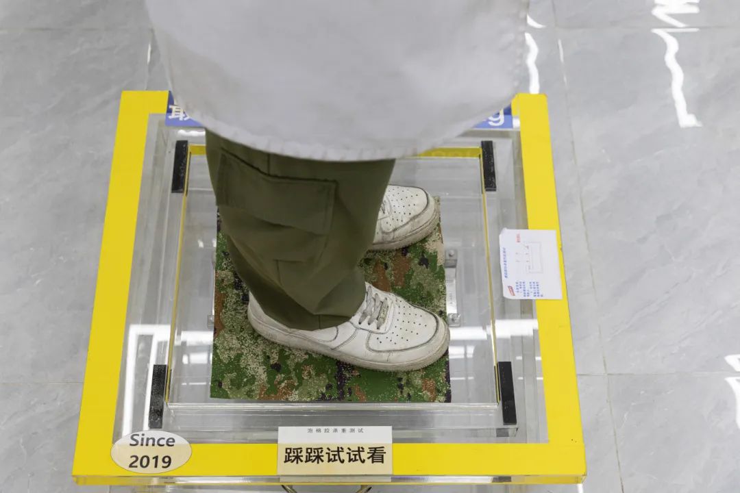 再也不怕胶带把家里的墙搞破了…网友:很需要,谢谢(图5) 129A6895.jpg