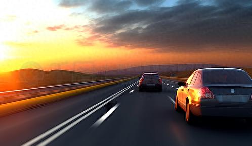 高速跑一趟省半箱油?老司机亲测的4个省油技巧(图1) 汽车比以前省油_降低风阻减少油耗_高速行驶省油技巧