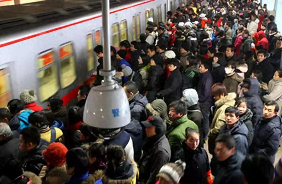 当代人向往的生活方式到底是什么?(图1) 都市生活压力_现代生活方式_什么样的生活方式