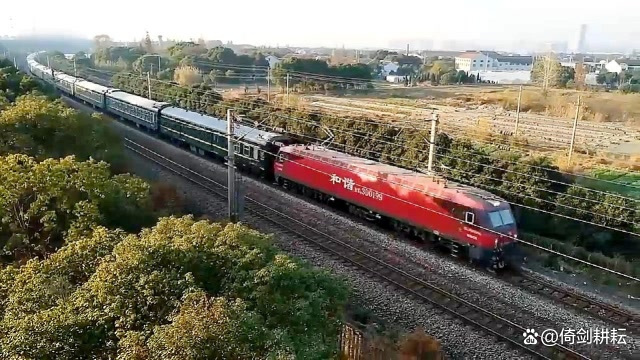 我国运营里程最长的10趟客运列车,一路风光美如画,知道是哪吗?(图5) 上海到拉萨火车风景好吗_中国最长的火车线路_K3国际列车全程