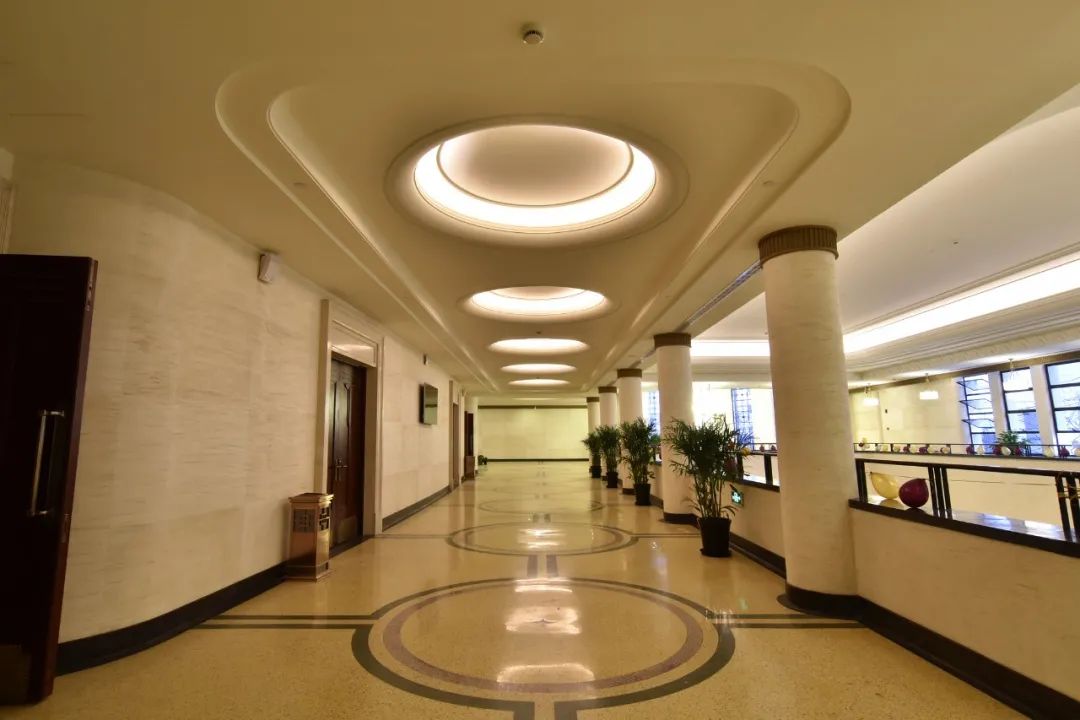 【匠心匠艺】带你领略优秀历史建筑中水磨石地坪的修缮工艺!(图6) 上海近代水磨石历史_水磨石翻新方法_水磨石起源发展历程