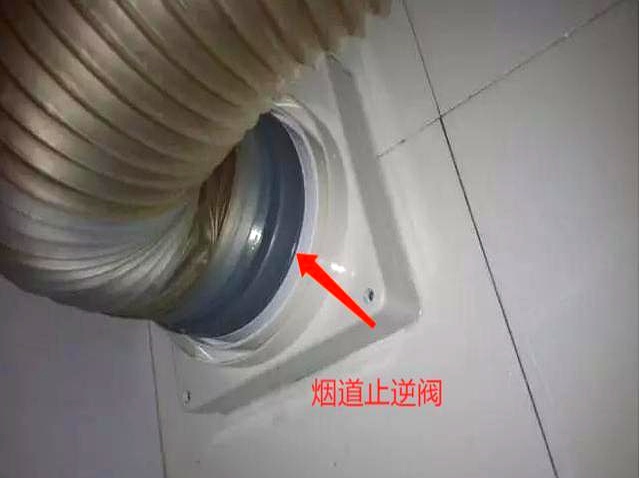 关于厨房的9个小决定,做对了,比日本主妇收拾的厨房还好用(图6) 台面选择抗油污_厨房设计改善_日式厨房装修风格图片