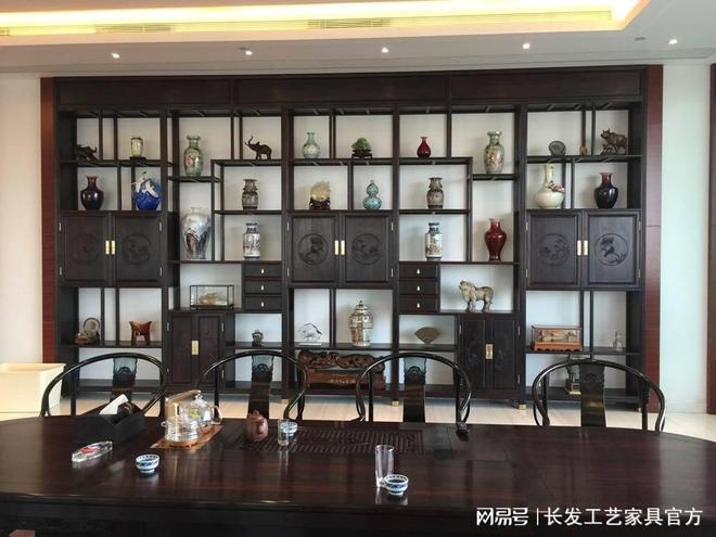 定制家具经典款式(图1) 实木定制家具经典款式_家具拆装专业_定制家具经典款式