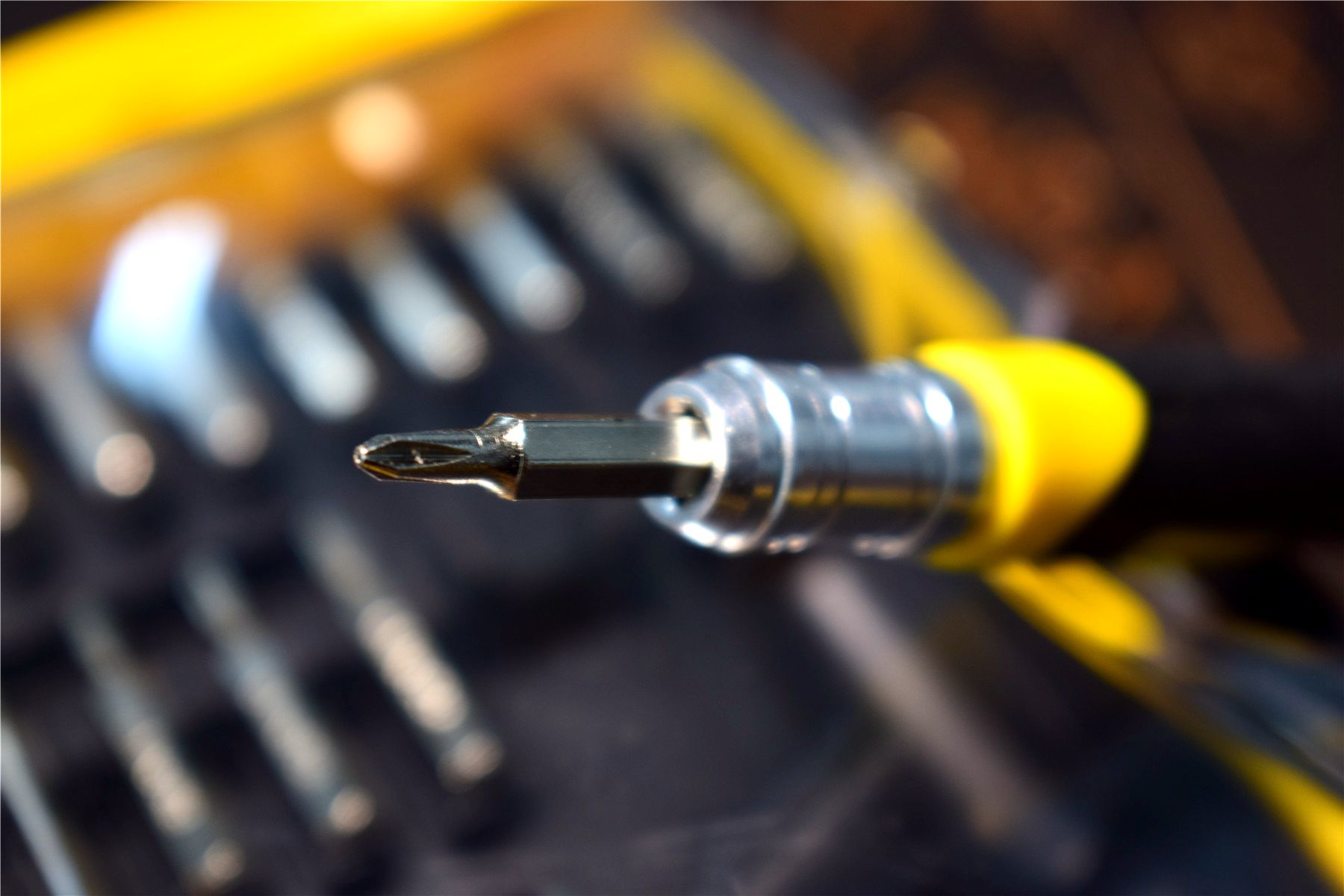 秒变专业拆机维修达人,这款工具套装你值得拥有(图15) 21种批头日常维修工具_维修工具套装_ORICO精密螺丝刀套装