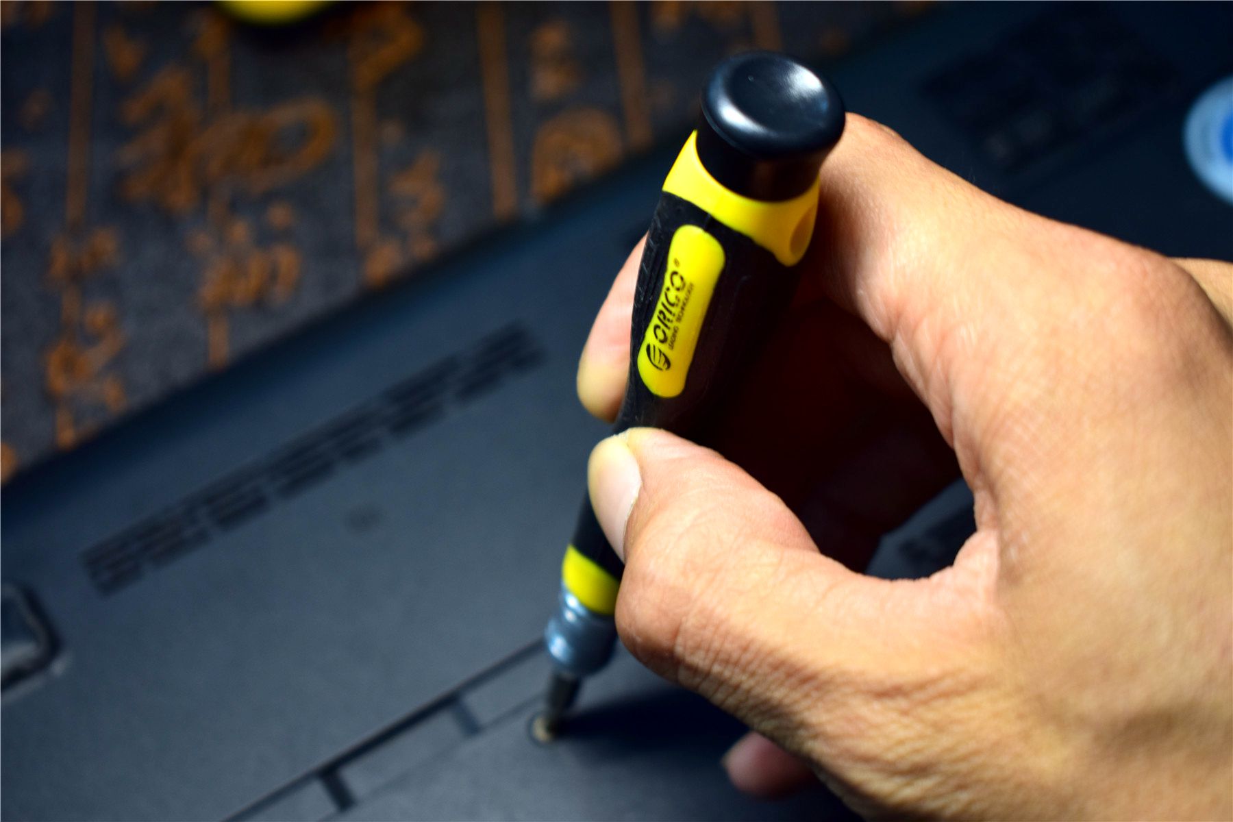 秒变专业拆机维修达人,这款工具套装你值得拥有(图16) 21种批头日常维修工具_维修工具套装_ORICO精密螺丝刀套装