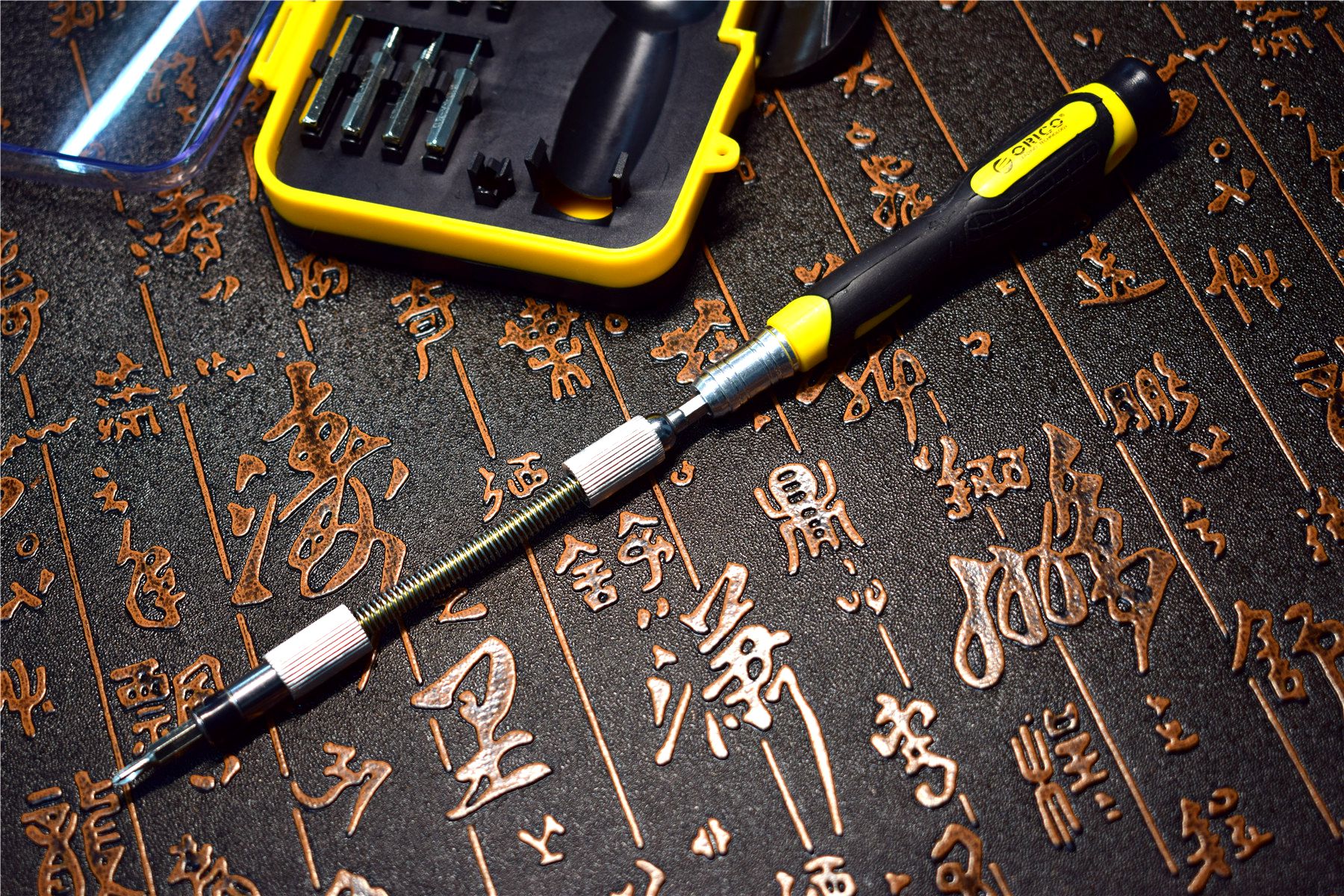 秒变专业拆机维修达人,这款工具套装你值得拥有(图17) 21种批头日常维修工具_ORICO精密螺丝刀套装_维修工具套装