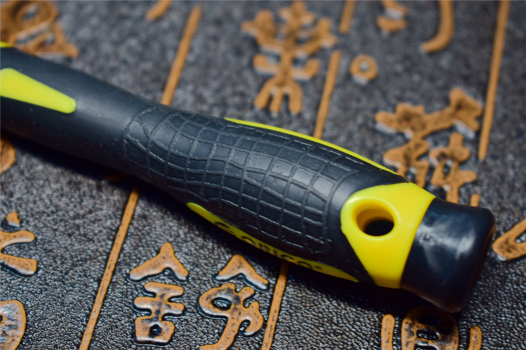 秒变专业拆机维修达人,这款工具套装你值得拥有(图8) 维修工具套装_21种批头日常维修工具_ORICO精密螺丝刀套装