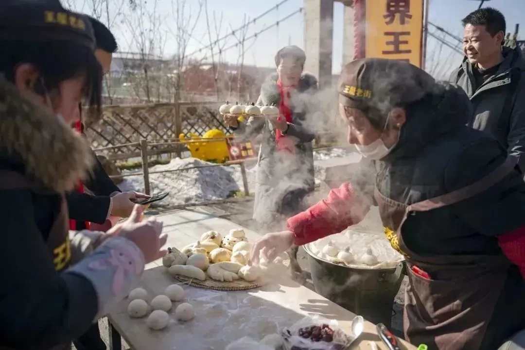 王屋山漂流景区_王屋山景区新春民俗表演_王屋山春节祈福活动