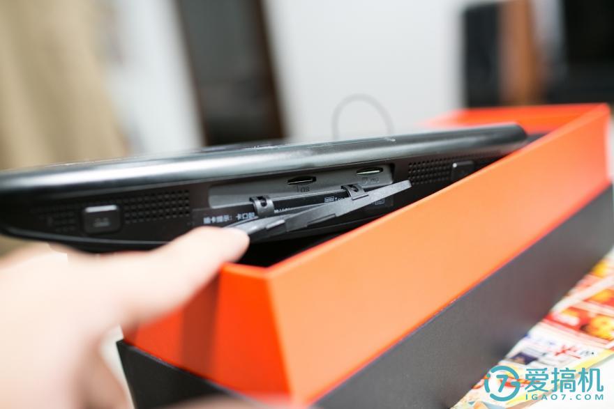 在后视镜里住着领航员，开车问问3智能语音后视镜体验