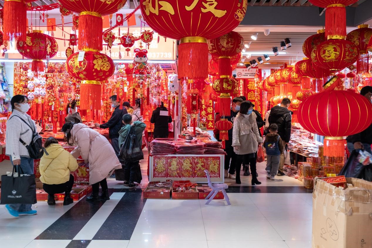 新春年货“一站式”购齐 俊发·新螺蛳湾喊你来赶年集寻年味啦!(图4) 螺蛳湾零食批发商电话_俊发新螺蛳湾春节商品选购_昆明新螺蛳湾年货采购