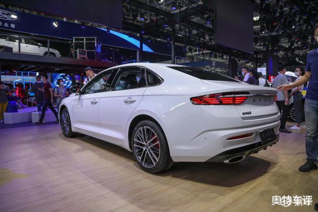 收入多少才能养一辆十多万的车? 内行: 少于6千元, 容易喘不过气(图3) 十几万汽车养车成本_月收入六千元养车分析_买车价位与收入 知乎