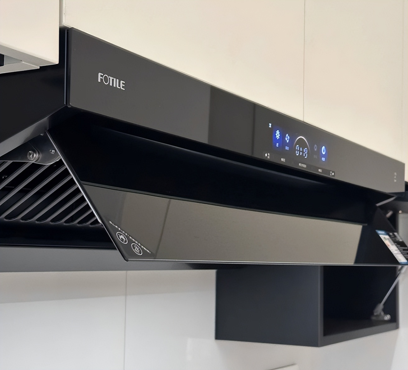 做饭油烟乱窜?开放式厨房油烟机排名TOP6解读,第3款最能打!(图6) 开放式厨房橱柜图片_深罩型油烟机推荐_开放式厨房油烟机选购指南