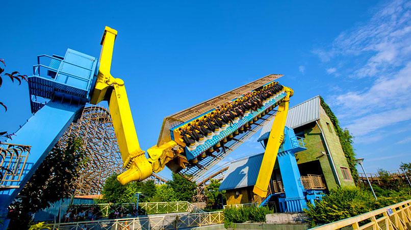 天津欢乐谷有什么游玩项目?惊险刺激,赶快去玩吧(图13) 天津欢乐谷过山车项目_天津欢乐谷旅游自驾游_天津欢乐谷刺激游乐项目