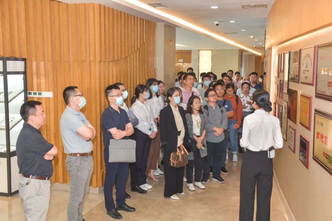 再度爆火|数学驱动 聚智引领标杆企业行第二期之走进宸鸿科技圆满落幕(图3) 图片