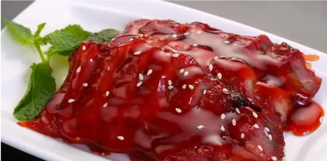 广东最出名的20道名菜,粤菜特色菜谱大合集,让人看了直流口水(图5) 粤菜特色菜谱大合集_广东最出名20道名菜_粤菜菜谱清蒸鲍鱼