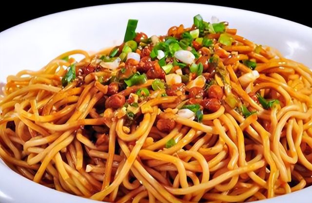 岳阳隐藏美食:本地人最爱,游客必尝(图6) 岳阳美食有哪些_岳阳长乐甜酒_岳阳南正街豆皮