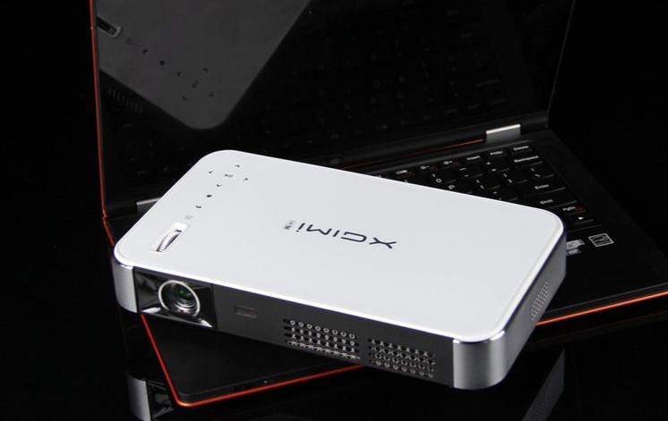 激光光源为何能成为投影机主流?(图3) 投影机 更换 灯泡_投影机激光光源技术_灯泡LED激光光源对比