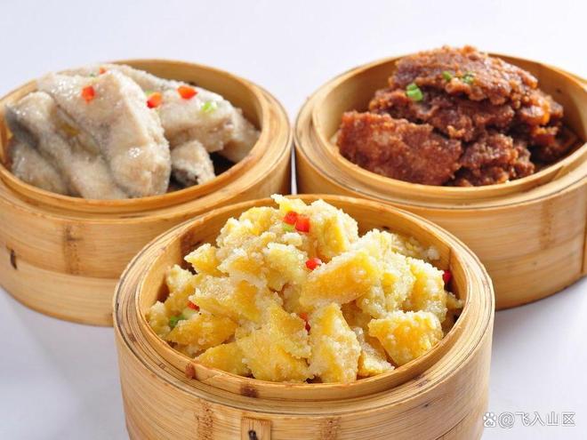 岳阳十大名吃推荐:品味湖南菜的绝佳去处,不可错过的地道美食(图2) 岳阳美食有哪些_君山虾饼岳阳美食_岳阳特色十大名吃推荐