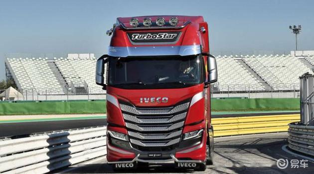 彼得比尔特579卡车报价_最强悍民用重型牵引卡车_世界十大最强卡车排名