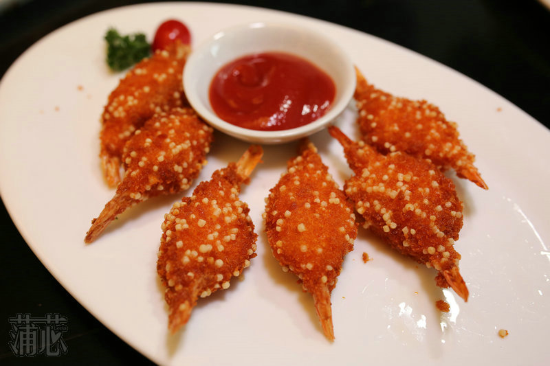 和牛油果比萨有个约会,美食大咖分享会(图7) 意式牛油果大虾比萨_必胜客海鲜至尊披萨的做法_意式香烤鸡腿排